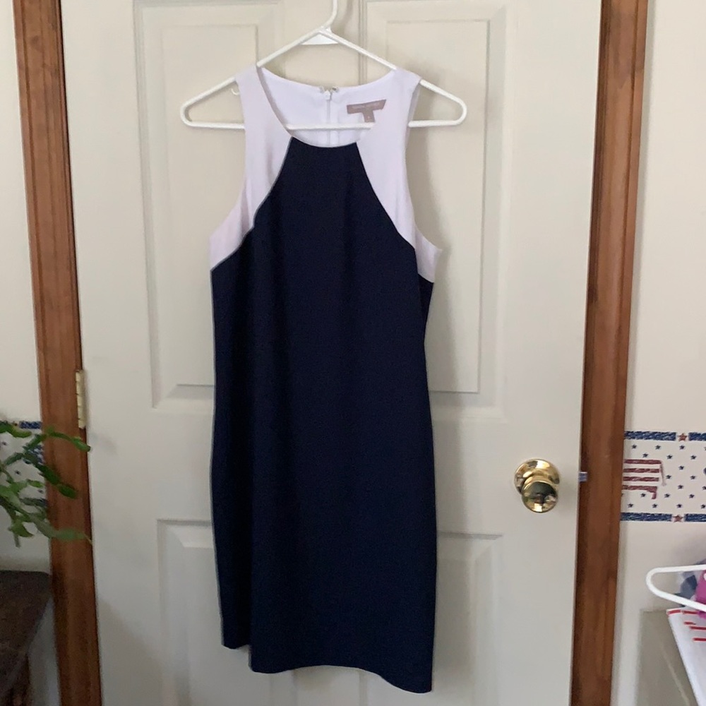 Sleeveless dress